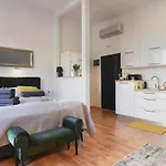 E&F Luxury Apartments
