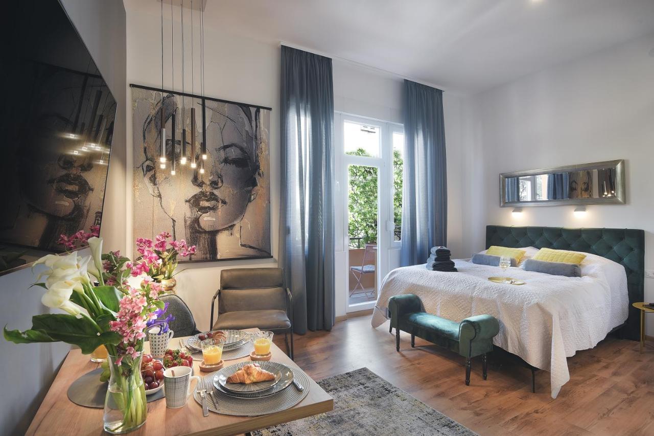 E&f Luxury Apartmán *